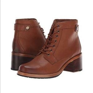 Clarks Clarkdale Tone Boots